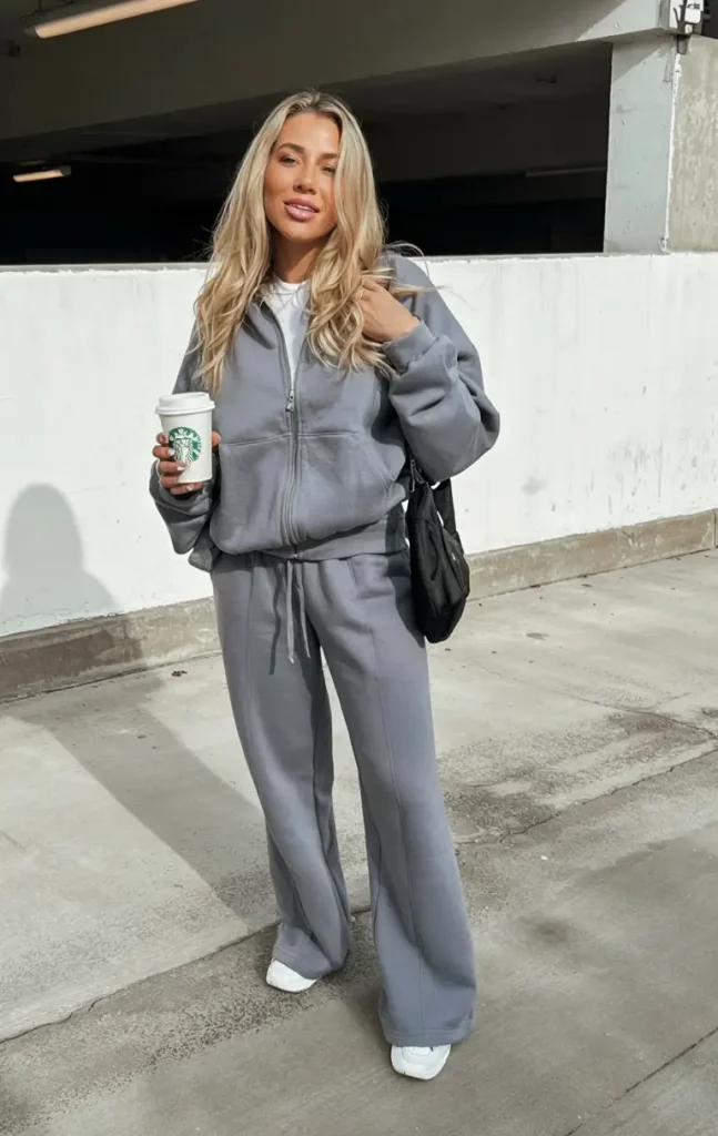 Top 47 Comfy Outfits for 2026: Embrace Ultimate Cozy Style