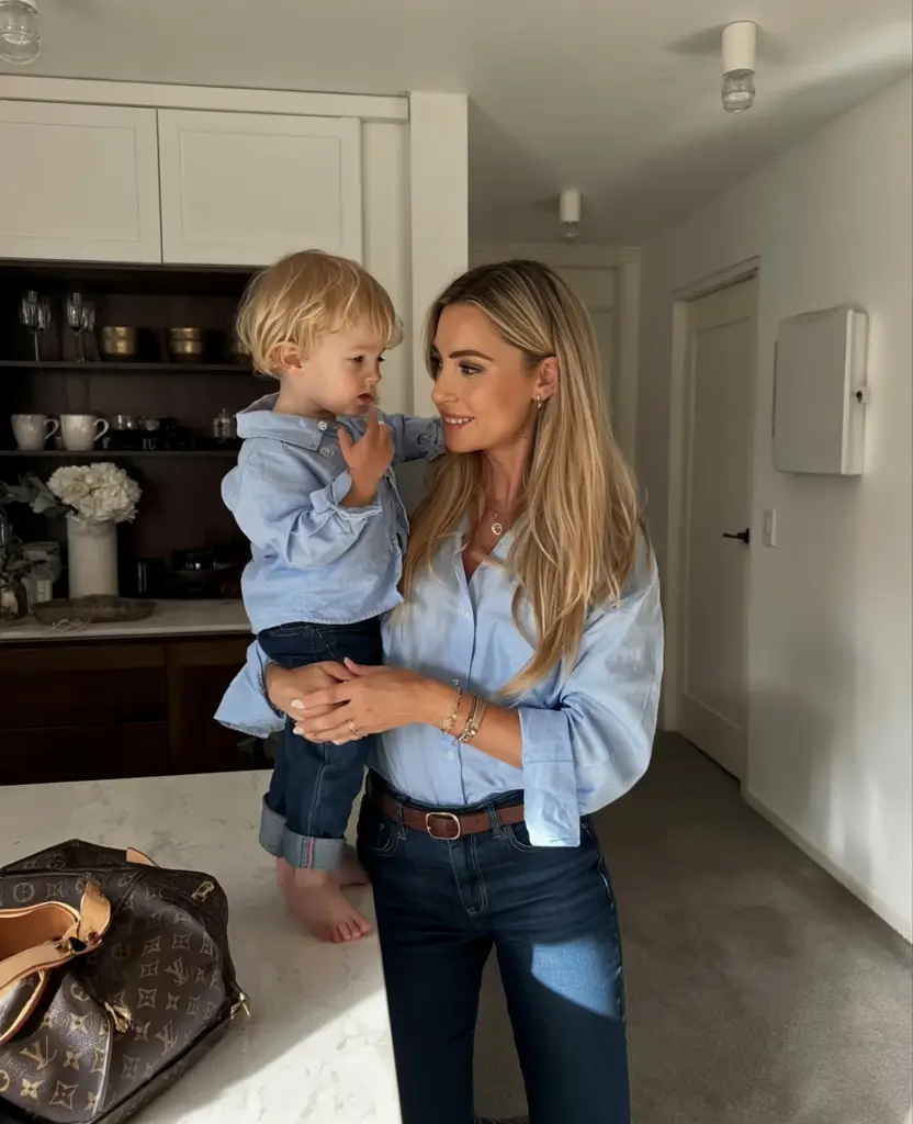 43 Stunning Mom Outfits for 2026: Your Ultimate Style Guide