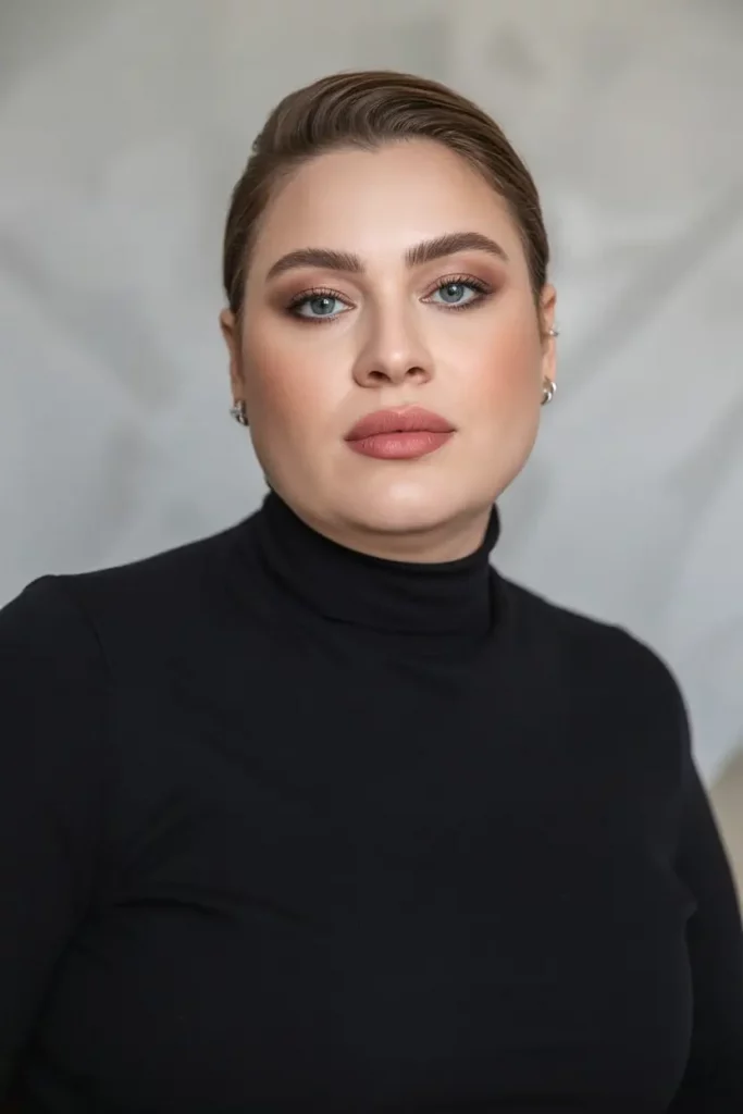 Top 71 Haircuts for Plus Size Women: Your Ultimate Guide for 2026